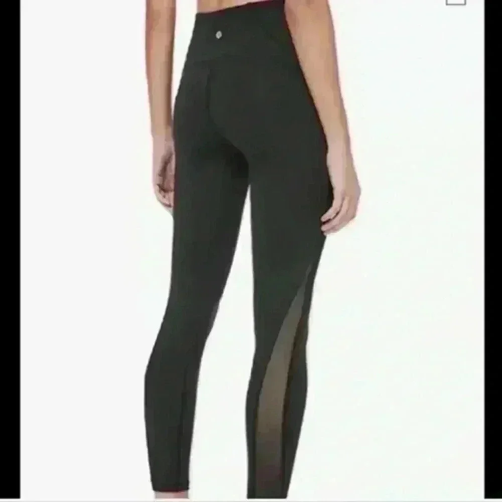 Lululemon black mesh legging